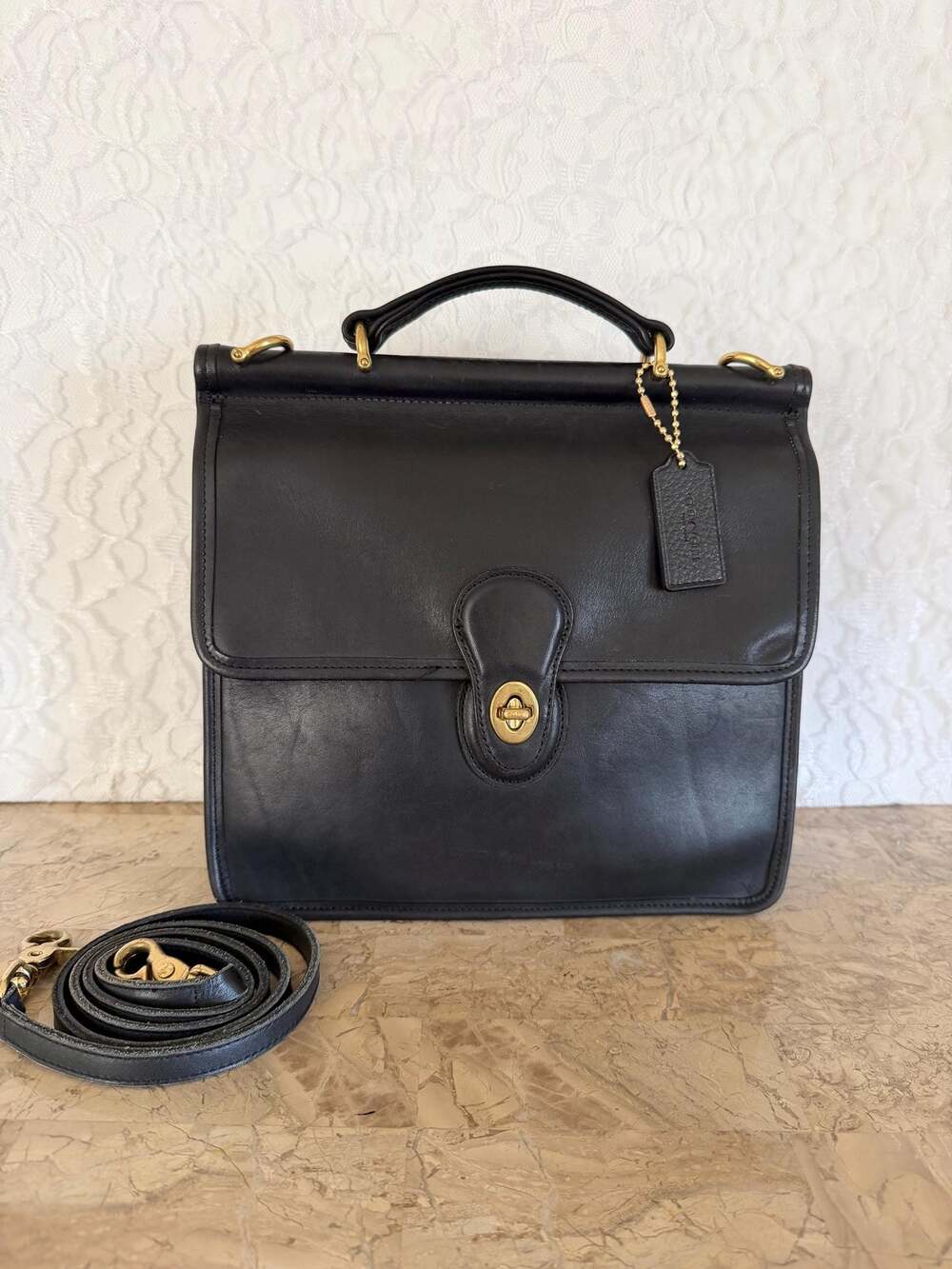 Vtg Coach Willis BLack Messenger CRosbody BAg 9927